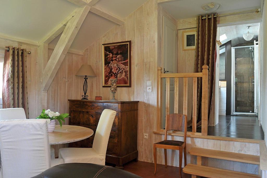 La Belle Epoque Bed & Breakfast Sansac-de-Marmiesse Стая снимка